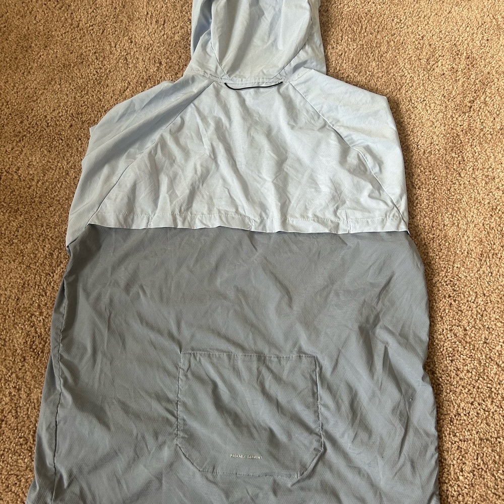 Nike Packable Windrunner Jacket - image 7